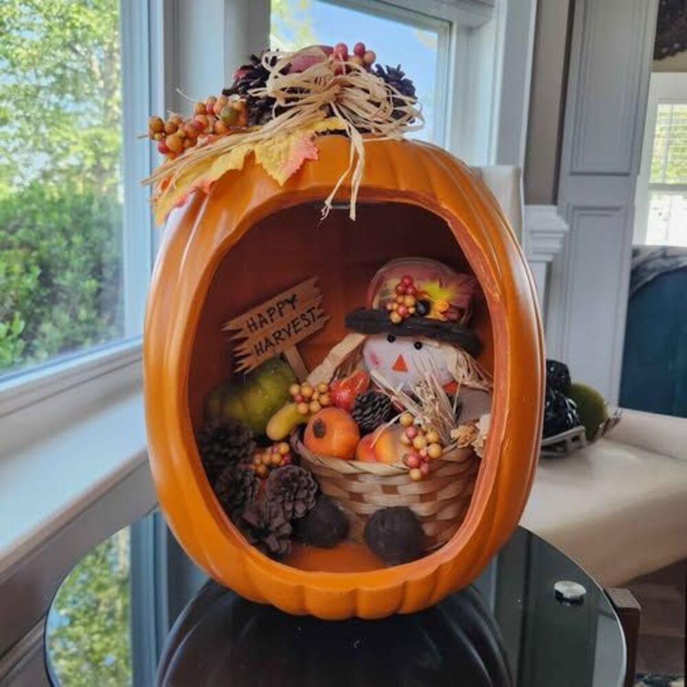 Lighted Fall Harvest Pumpkin Diorama